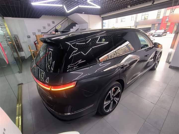 Nio ES8 2026 2026款 六座行政豪华版