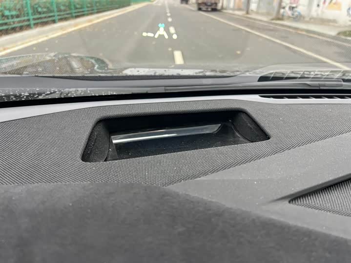 HiPhi Z 2023 2023款 城市版 五座