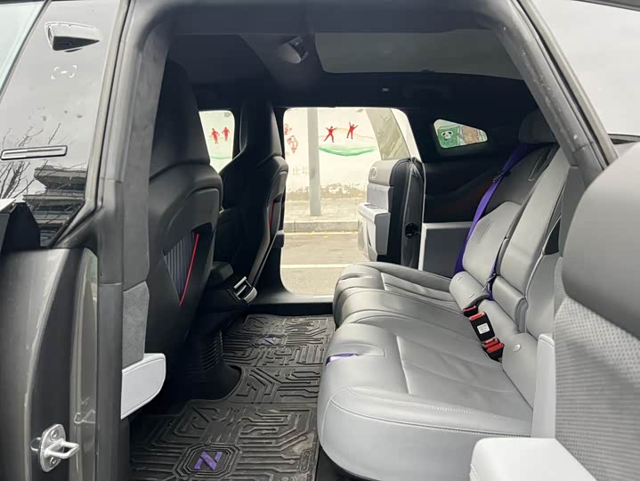 HiPhi Z 2023 2023款 城市版 五座