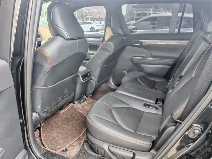 Toyota Crown Kluger 2024 2024款 2.5L HEV四驱尊贵版