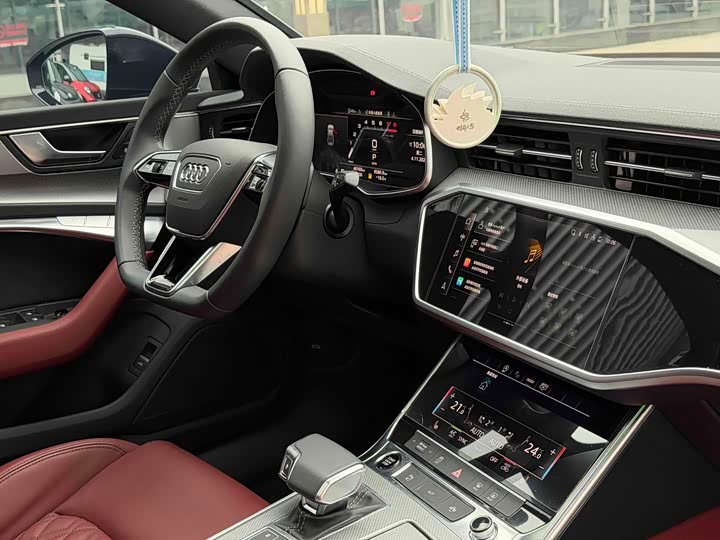 Audi A7L 2024 2024款 45TFSI S-line 筑梦型 流晶套装