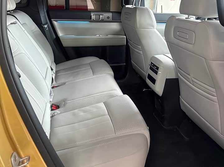 BYD FangChengBao Titanium 7 (Tai 7) 2025 2025款 190KM四驱Ultra版