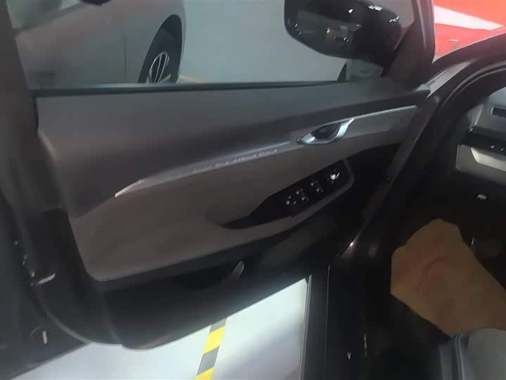 Geely Preface 2025 2025款 东方曜 2.0TD 揽星版