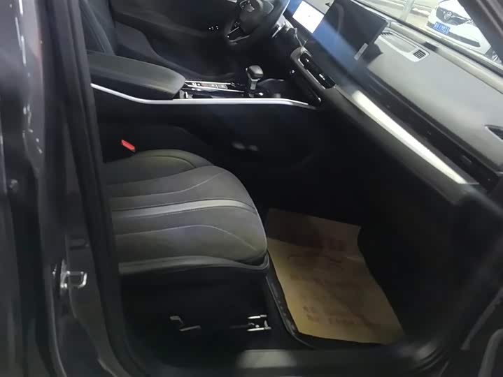 Geely Preface 2025 2025款 东方曜 2.0TD 揽星版