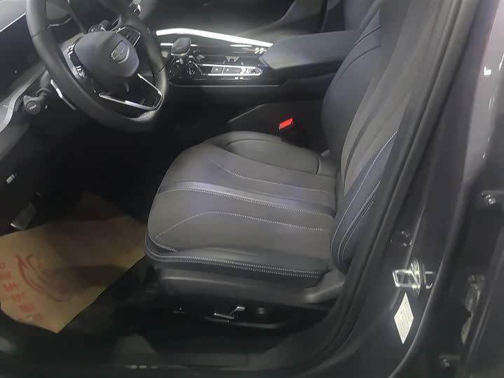 Geely Preface 2025 2025款 东方曜 2.0TD 揽星版