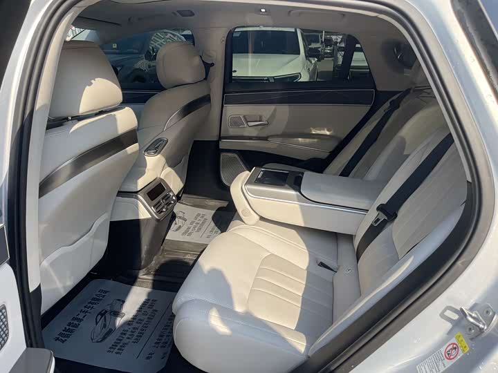 BYD Han L 2025 2025款 EV 701KM激光雷达旗舰型