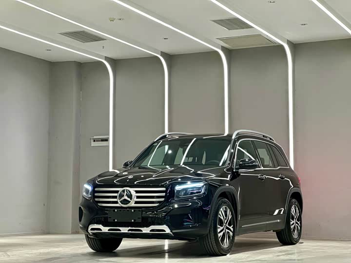 2025 Mercedes-Benz GLB-Class