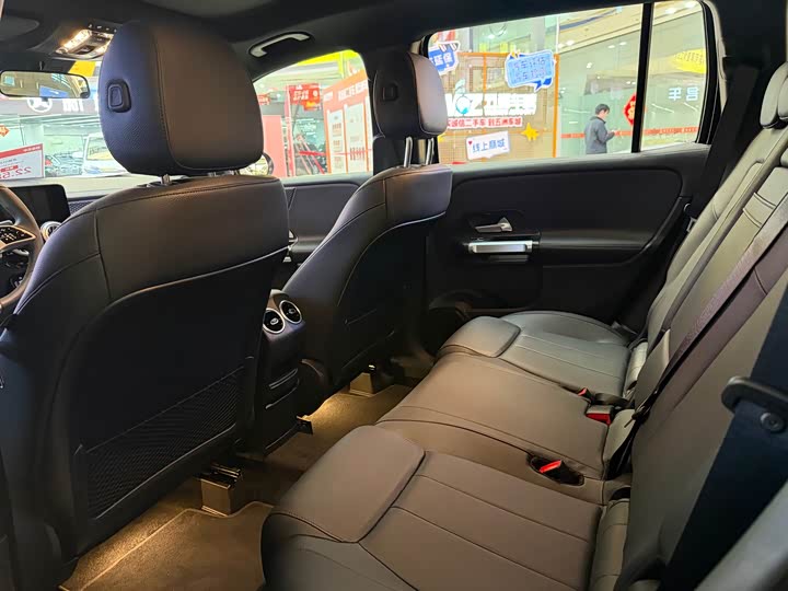 Mercedes-Benz GLB-Class 2025 2025款 GLB 220 动感型