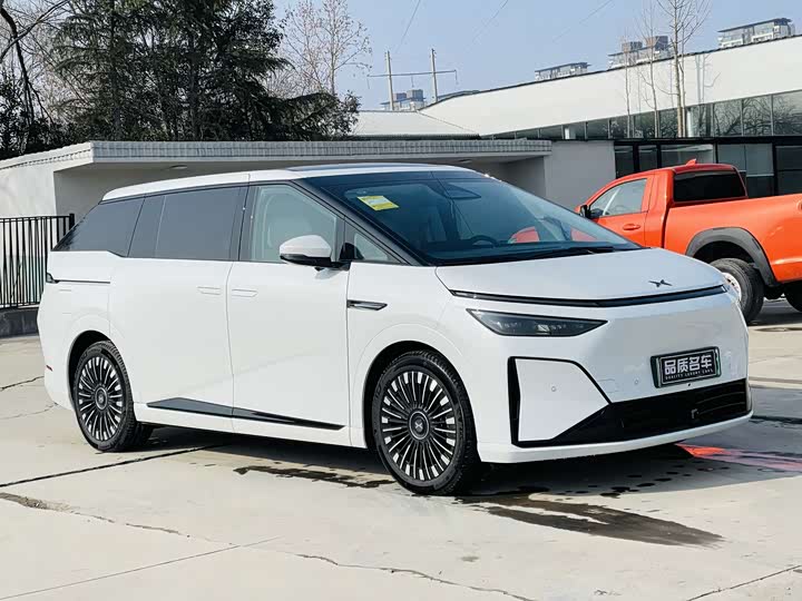 2026 XPeng X9