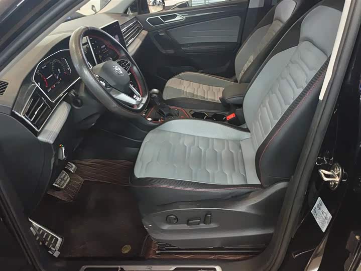 Volkswagen Tiguan X 2022 2022款 330TSI 两驱旗舰版