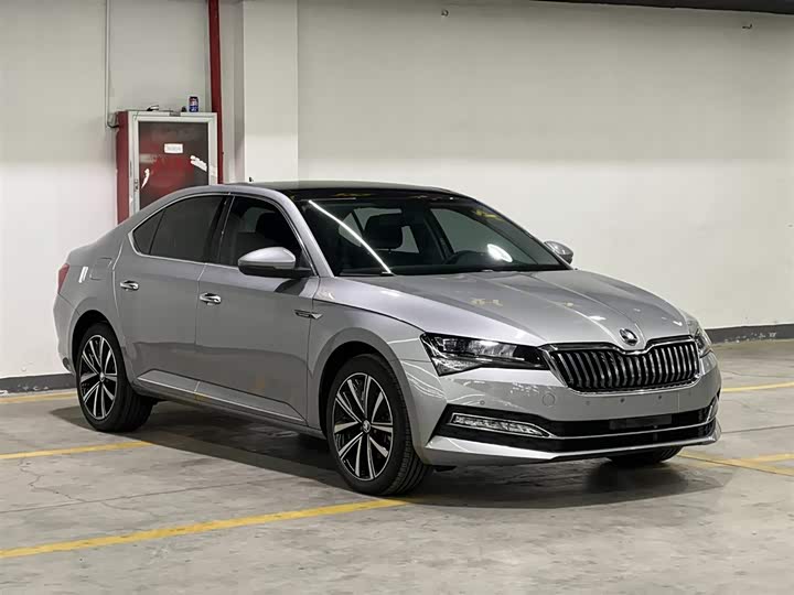Skoda Superb 2024 2024款 TSI280 DSG尊享版