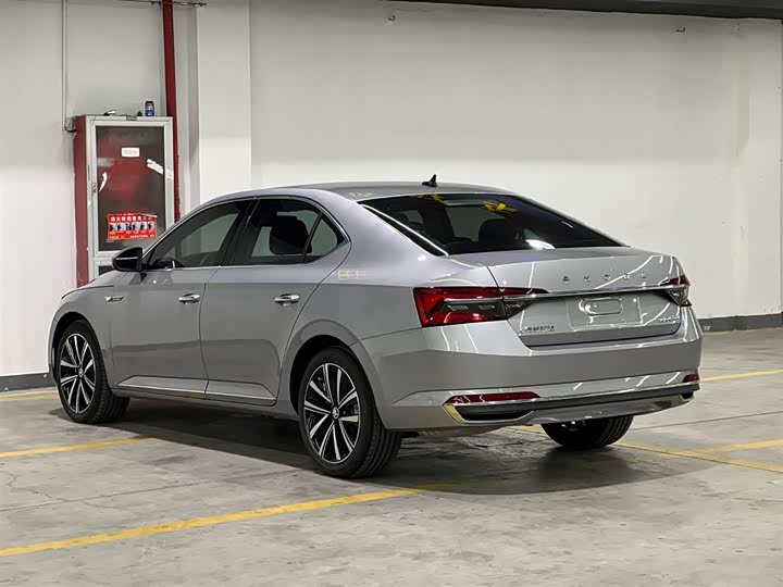 Skoda Superb 2024 2024款 TSI280 DSG尊享版