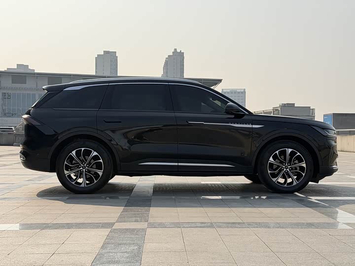 Lincoln Nautilus 2023 2023款 2.0T 四驱尊逸版
