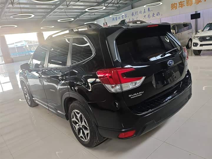 Subaru Forester 2022 2022款 2.0i AWD豪华版EyeSight