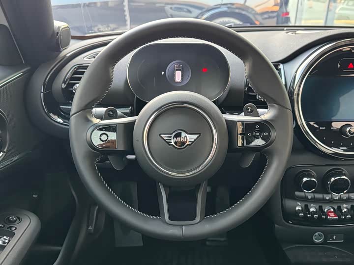 Mini Clubman 2023 2023款 改款 2.0T COOPER S 鉴赏家