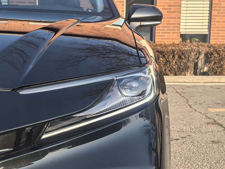 Toyota Camry 2026 2026款 双擎 2.0HSE 运动Lite版