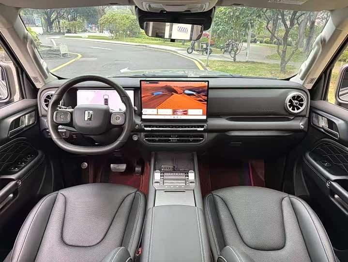 Tank 300 Hybrid 2025 2025款 Hi4-T 37.1kWh