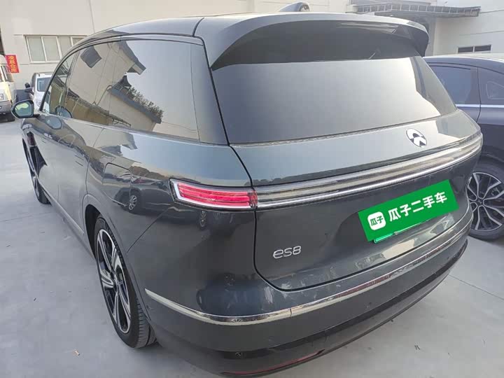 2026 Nio ES8