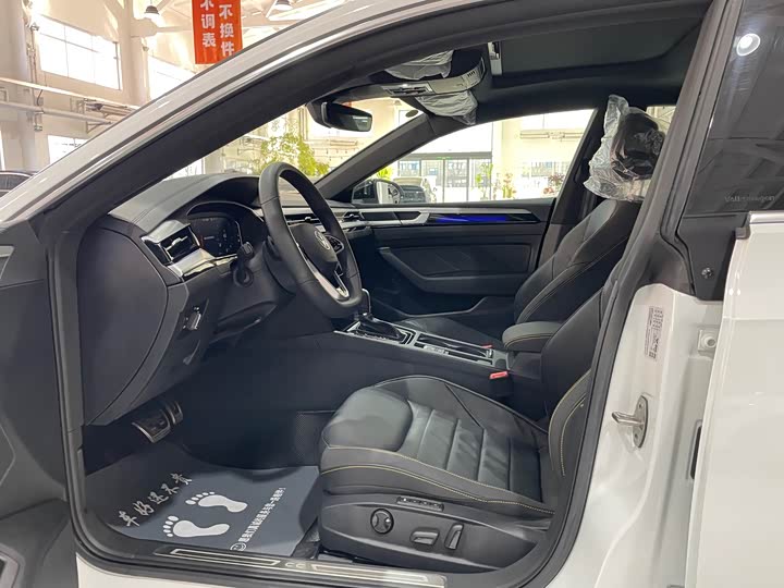 Volkswagen CC 2025 2025款 380TSI 夺目 众享款