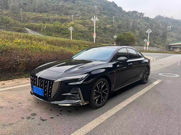 Hongqi H6 2023 2023款 2.0T 致美版