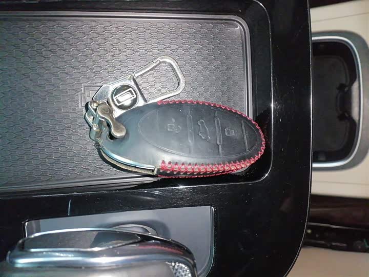 Bestune M9 2023 2023款 2.0T 至尊型