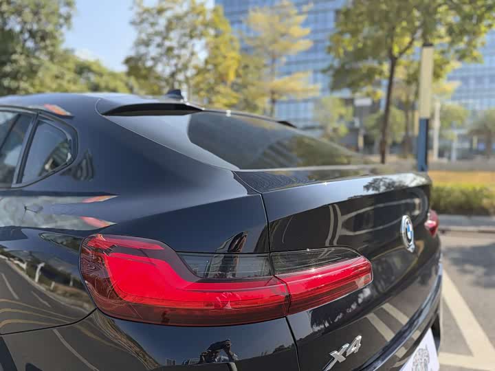 BMW X4 2022 2022款 xDrive 30i M运动套装
