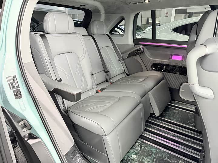 Zeekr Mix 2025 2025款 长续航智驾版