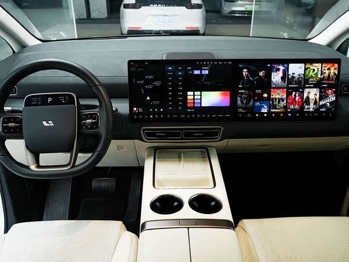 LiXiang Mega 2025 2025款 Home 家庭特别版