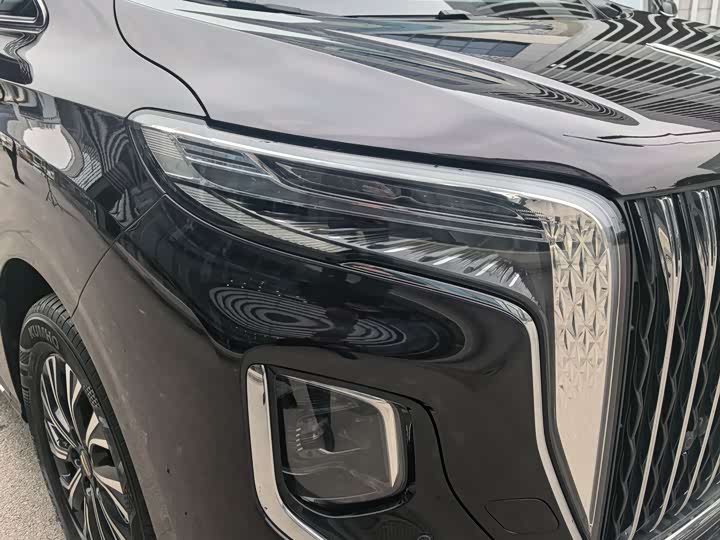 2024 Hongqi HQ9 Hybrid