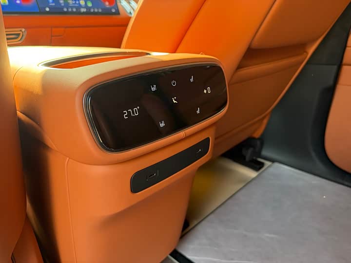 Changan Deepal S09 2025 2025款 四驱Ultra+ 高定版