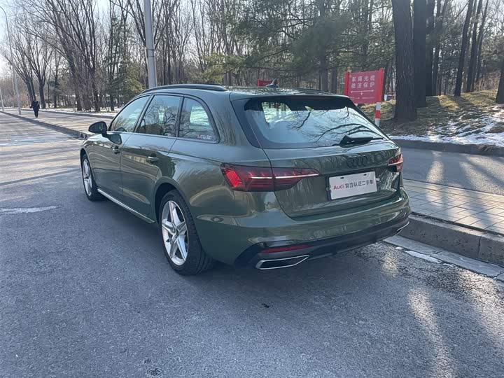 Audi A4 2023 2023款 Avant 40 TFSI 时尚动感型