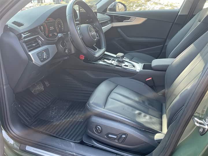 Audi A4 2023 2023款 Avant 40 TFSI 时尚动感型