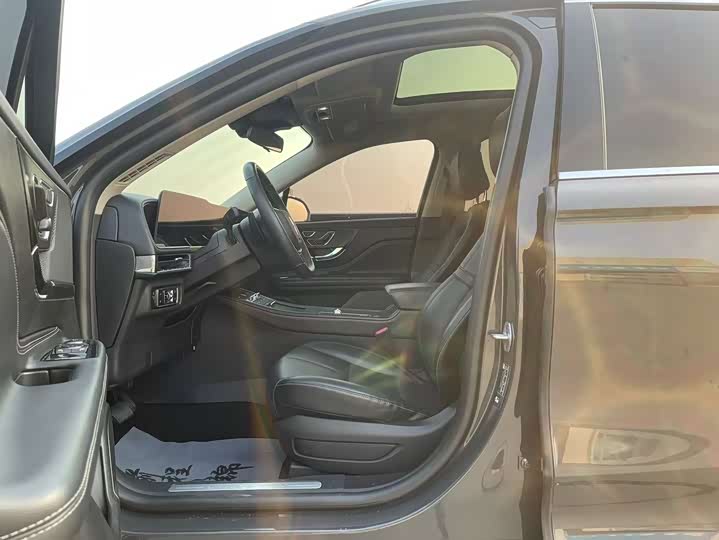 Lincoln Corsair 2024 2024款 2.0T 两驱尊享版