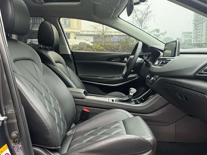 Changan Raeton CC 2022 2022款 蓝鲸版 1.5T DCT豪华型