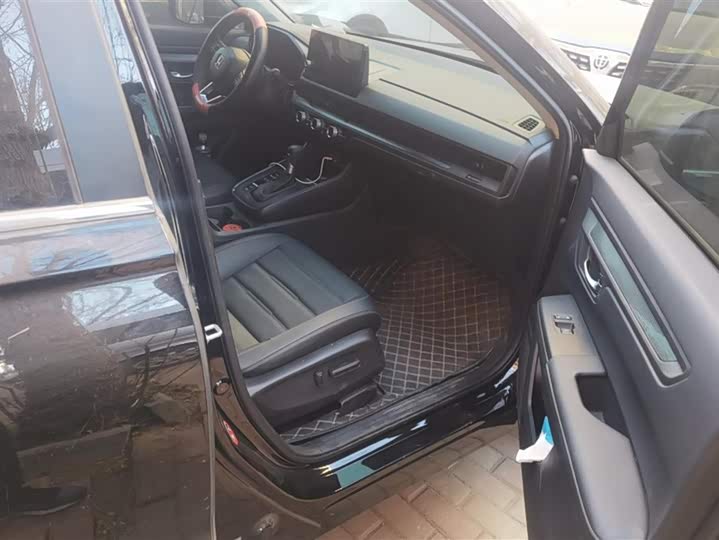 Honda CR-V 2024 2024款 240TURBO 两驱锋尚版 5座