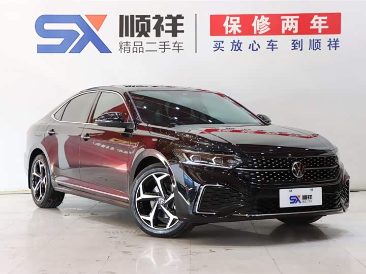Volkswagen Passat 2025 2025款 出众款 380TSI 星空龙耀版