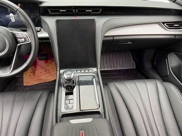 Hongqi H5 2025 2025款 1.5T DCT旗悦版