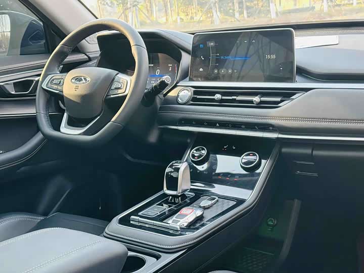 Chery Tiggo 8 2024 2024款 荣耀版 230TCI 自动卓越版 5座