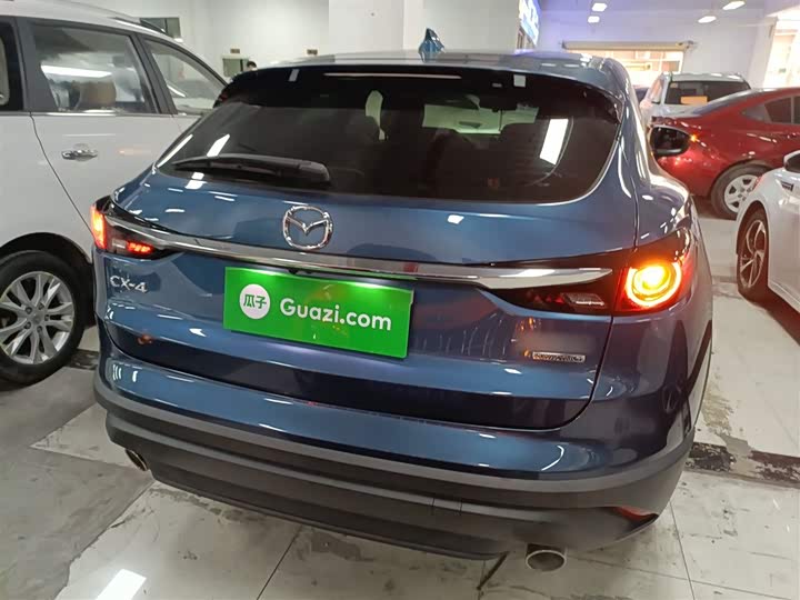 Mazda CX-4 2021 2021款 2.0L 自动两驱蓝天青春版