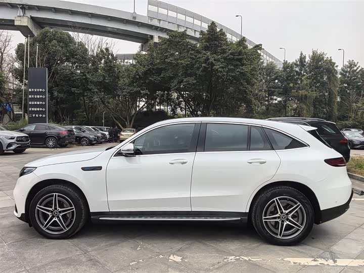 Mercedes-Benz EQC 2021 2021款 EQC 400 4MATIC