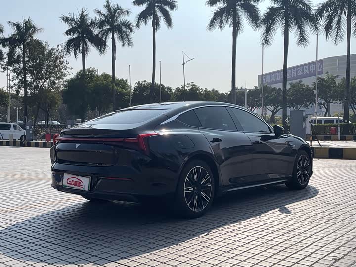 Hozon S 2022 2022款 增程版 1160km 后驱小版