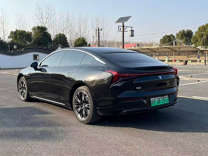 Hozon S 2024 2024款 纯电 520km 后驱Lite版