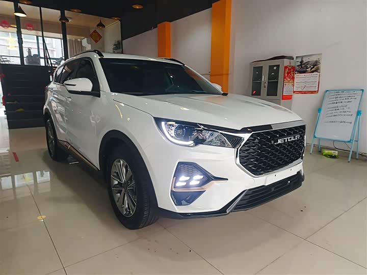 Jetour X70 2025 2025款 1.5T DCT超越PRO 5座