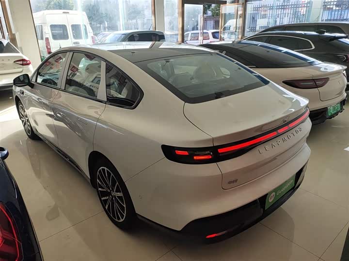 Leapmotor B01 2025 2025款 650激光雷达版