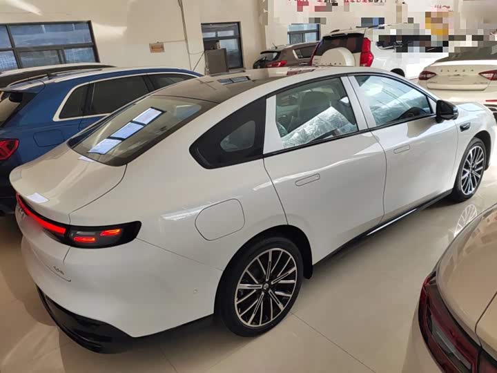 Leapmotor B01 2025 2025款 650激光雷达版