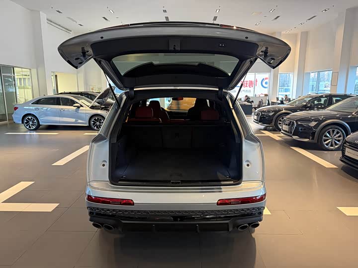 Audi SQ7 2024 2024款 4.0 TFSI