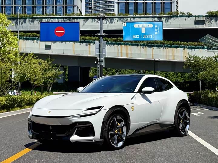 Ferrari Purosangue 2023 2023款 6.5L V12