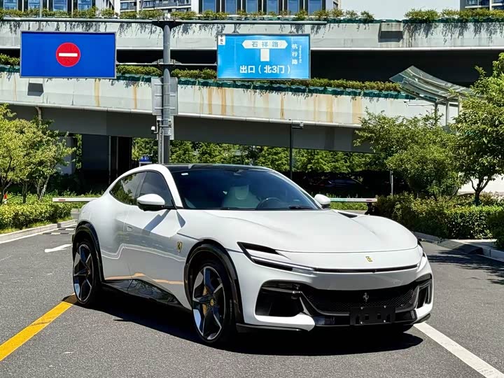 Ferrari Purosangue 2023 2023款 6.5L V12
