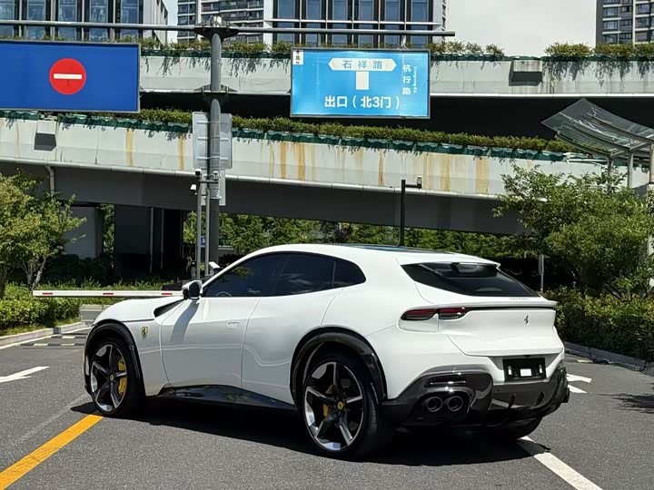 Ferrari Purosangue 2023 2023款 6.5L V12