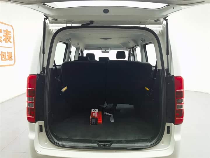 JAC Refine M3 2025 2025款 PLUS 1.5T 手动经典版 7座